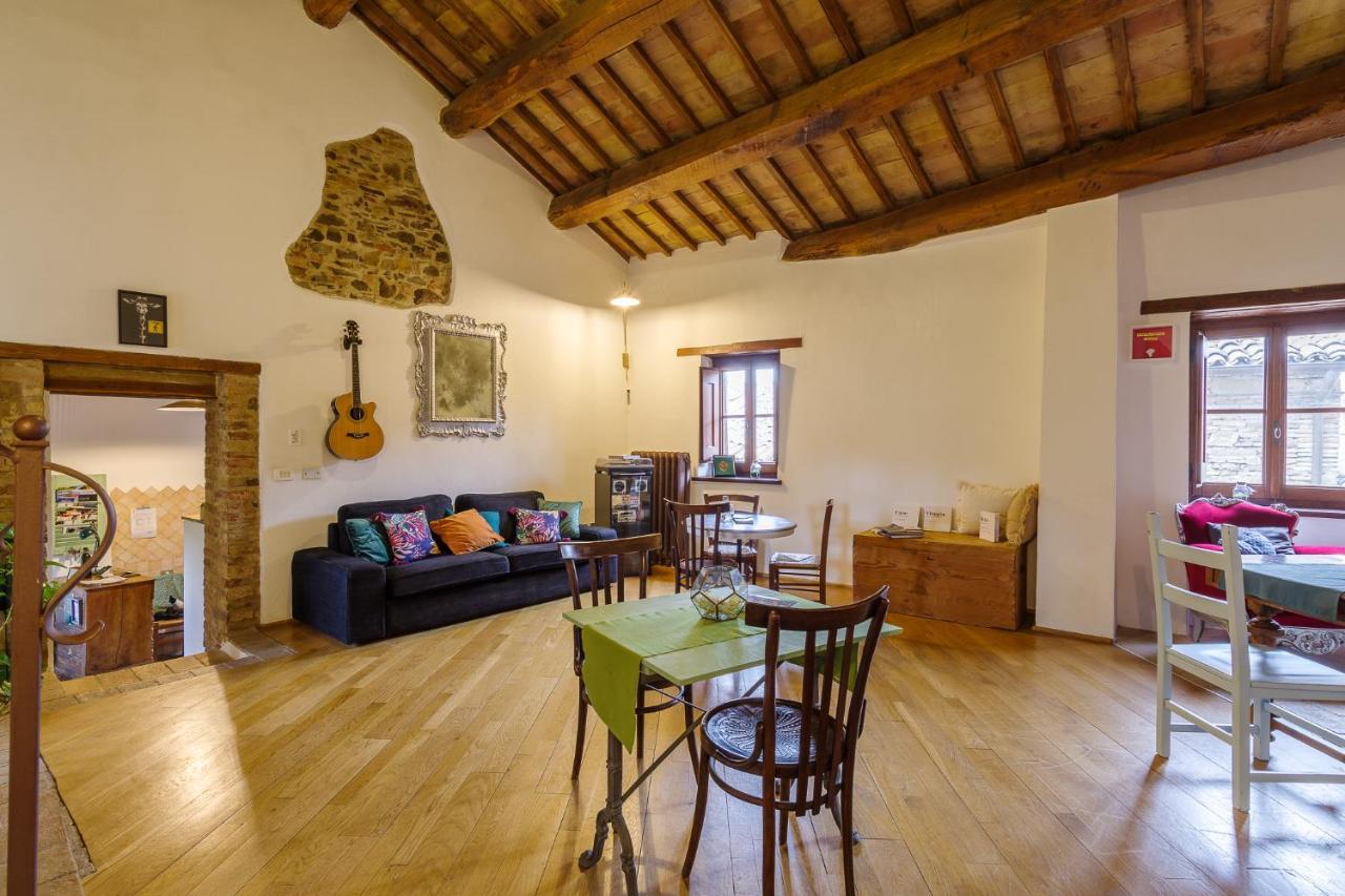 Un Posto Bed & Breakfast Bevagna Eksteriør bilde