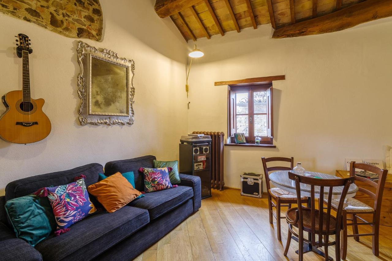 Un Posto Bed & Breakfast Bevagna Eksteriør bilde